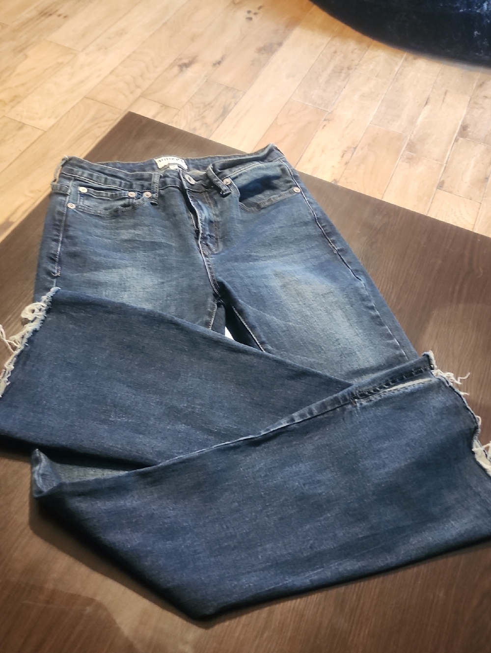 Umgee Women's Straight-Leg Jeans in Dark Blue Wash